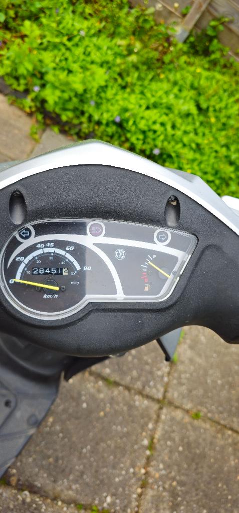 Sym Simply 50 – defect / opknapper, Fietsen en Brommers, Scooters | SYM, Ophalen, Gebruikt, Benzine, 50 cc