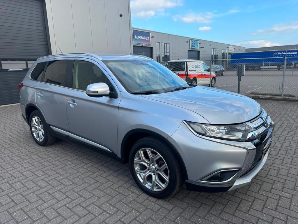 Mitsubishi Outlander 2.0 Business Edition, Euro 6, 4 cilinders, Origineel Nederlands, 1600 kg