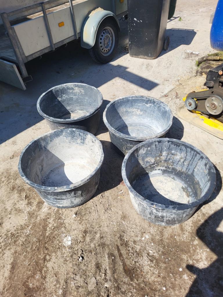 Set van 4 robuuste speciekuipen, Ophalen of Verzenden, Gebruikt