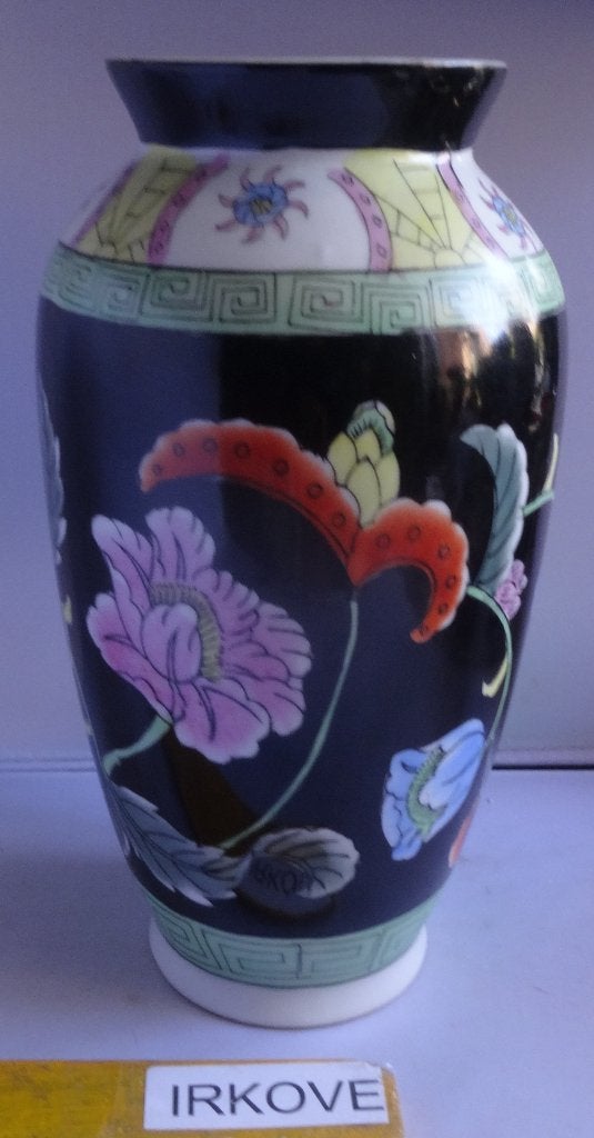 FRAAIE VAAS ZWART MET BLOEMEN * Porselein *, Verzenden