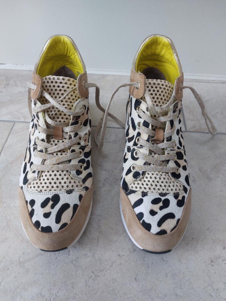 Marccain sneakers maat 38, Ophalen of Verzenden, Marccain, Sneakers of Gympen, Zo goed als nieuw