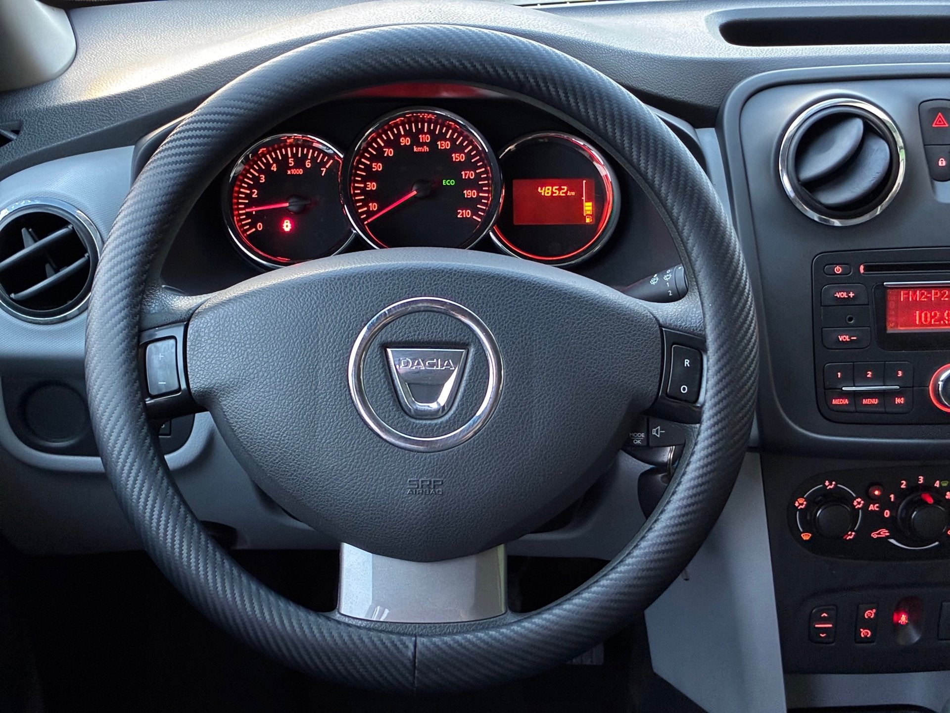 Dacia Logan MCV 0.9 TCe Ambiance|2e Eigenaar|Airco|CruiseCon, Auto's, Voorwielaandrijving, Gebruikt, Zwart, Origineel Nederlands