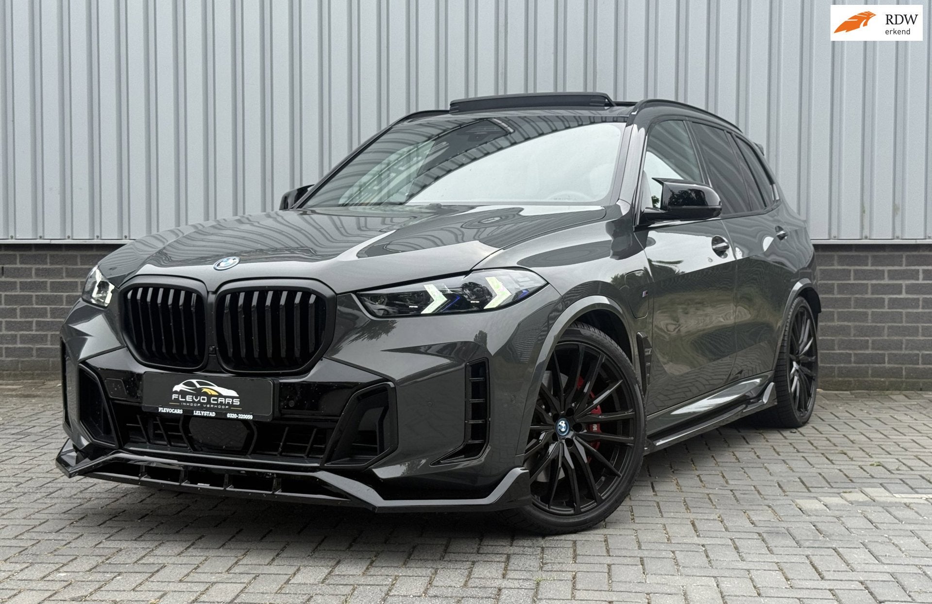 BMW X5 50e xDrive50e M-Sport PRO|PANORAMA|MASSAGE|HEAD-UP|36, Auto's, Gebruikt, 2395 kg, Bedrijf, 489 pk