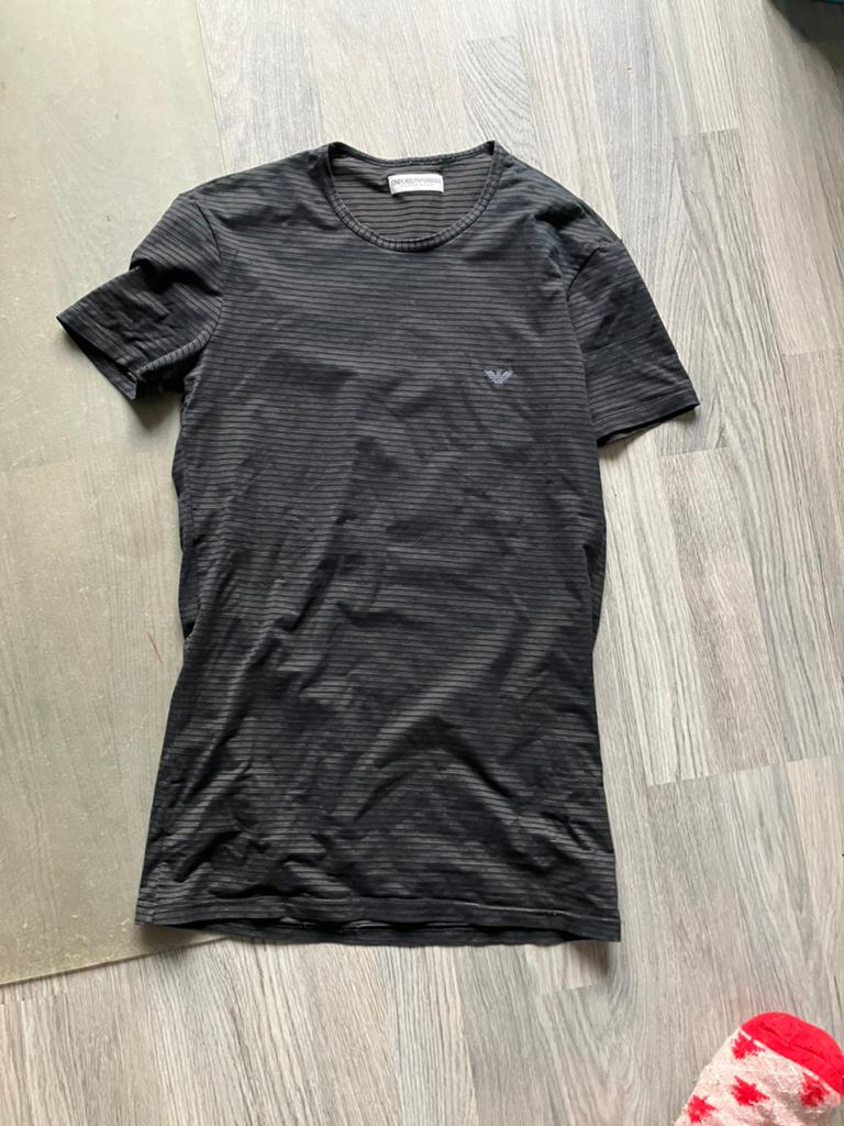 Shirtje Emporio Armani mt 170 gratis shirt Airforce, Ophalen of Verzenden, Zo goed als nieuw, Overige kleuren