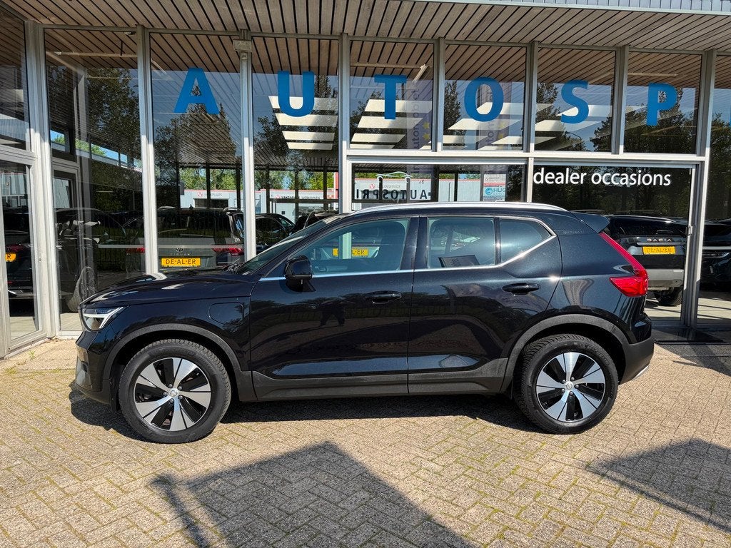Volvo XC40 1.5 T5 Plug-in hybrid Plus Bright 262PK , ELEKTRI, Auto's, Volvo, Stof, Gebruikt, Zwart, Zwart