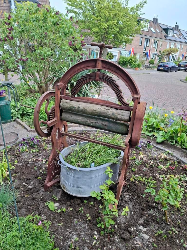Antieke mangel - Decoratieve tuin blikvanger, Ophalen
