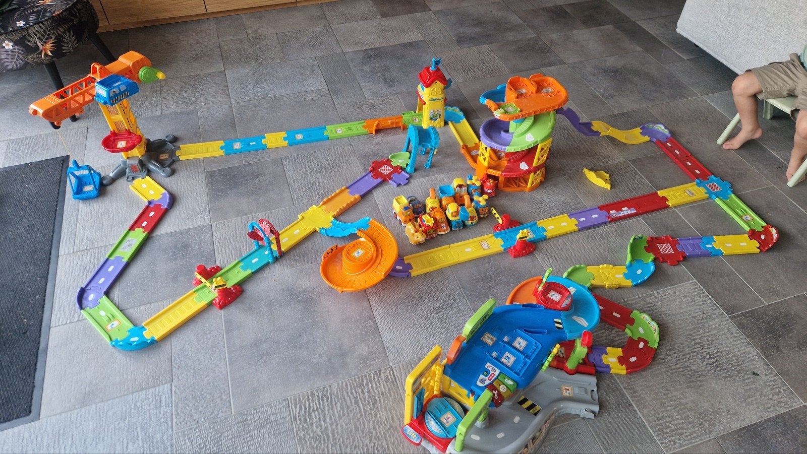Grote VTech Toet Toet Auto’s autobaan – compleet pakket + ve, Kinderen en Baby's, Speelgoed | Vtech, Ophalen, Gebruikt, 2 tot 4 jaar