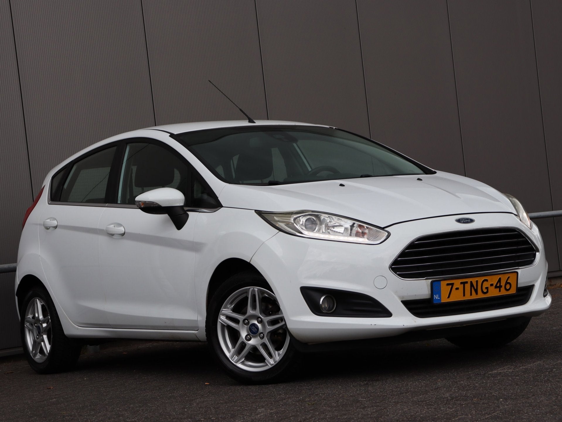 Foto 3 van Ford Fiesta 1.0 Titanium navi LM cruise org NL
