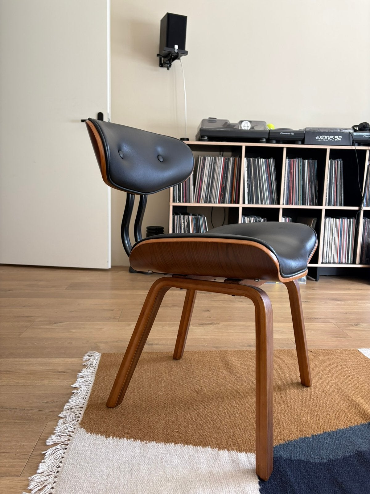 Dutchbone Blackwood stoel, Huis en Inrichting, Stoelen, Ophalen, Gebruikt, Zwart, Eén