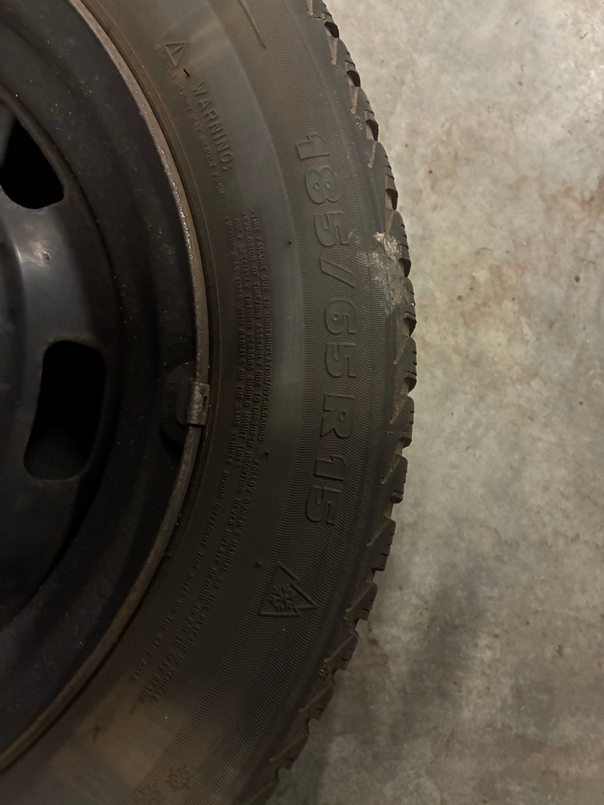 Michelin winterbanden voor Peugeot 208 (2019), Ophalen, Gebruikt, 15 inch, Banden en Velgen