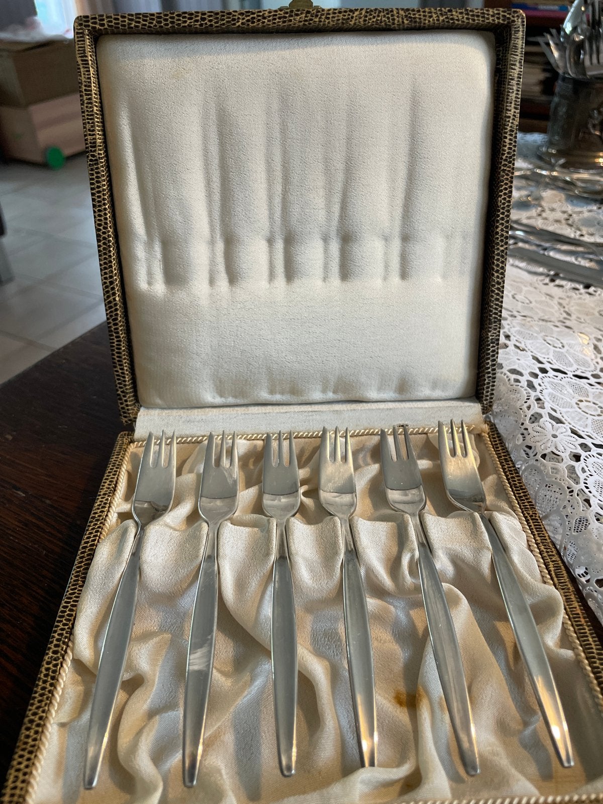 Set van 6 verzilverde gebaksvorkjes in originele doos, Antiek en Kunst, Ophalen of Verzenden