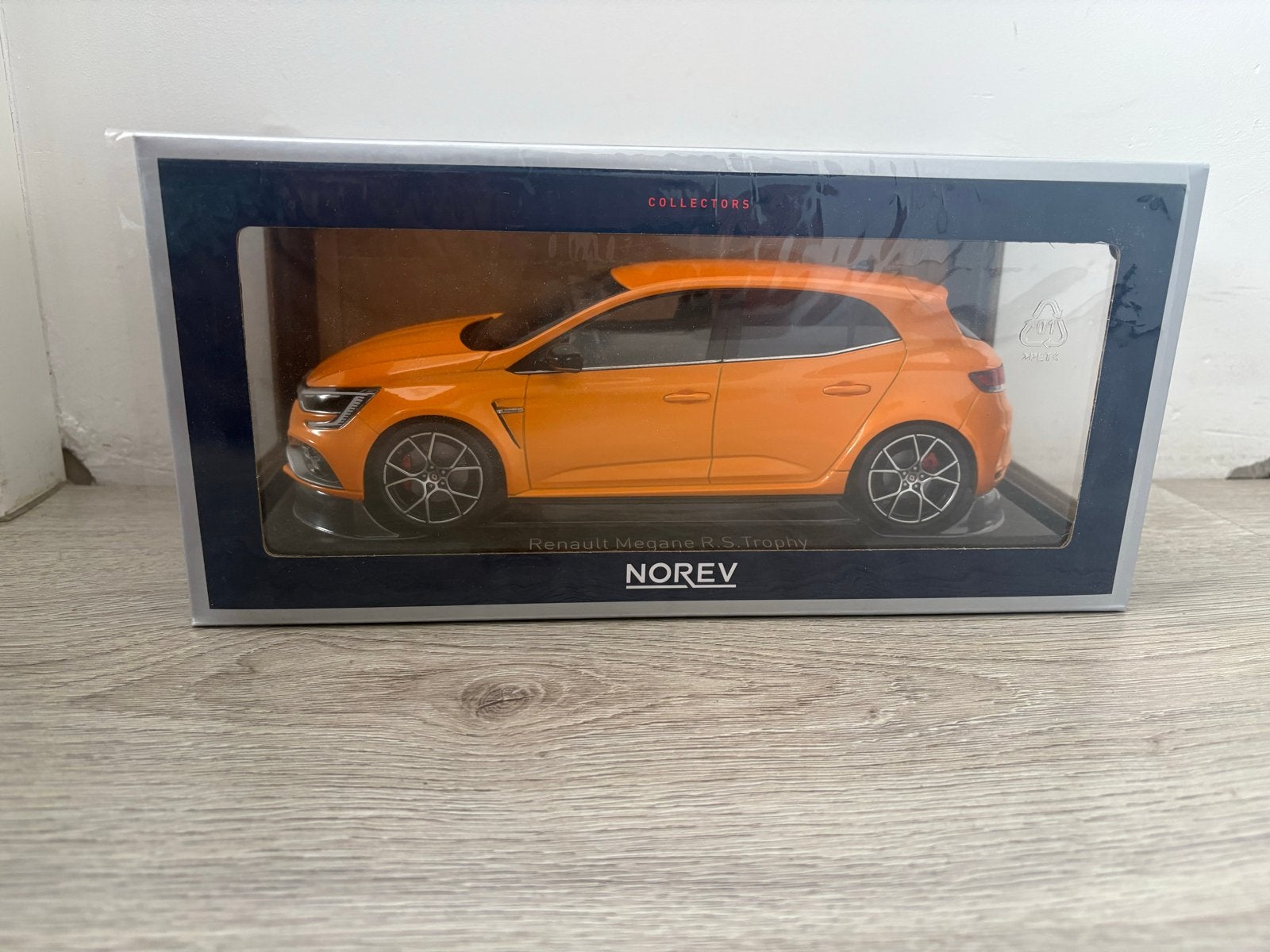 Norev Renault Megane R.S. Trophy - Oranje modelauto, Ophalen of Verzenden, Nieuw, Auto, Norev