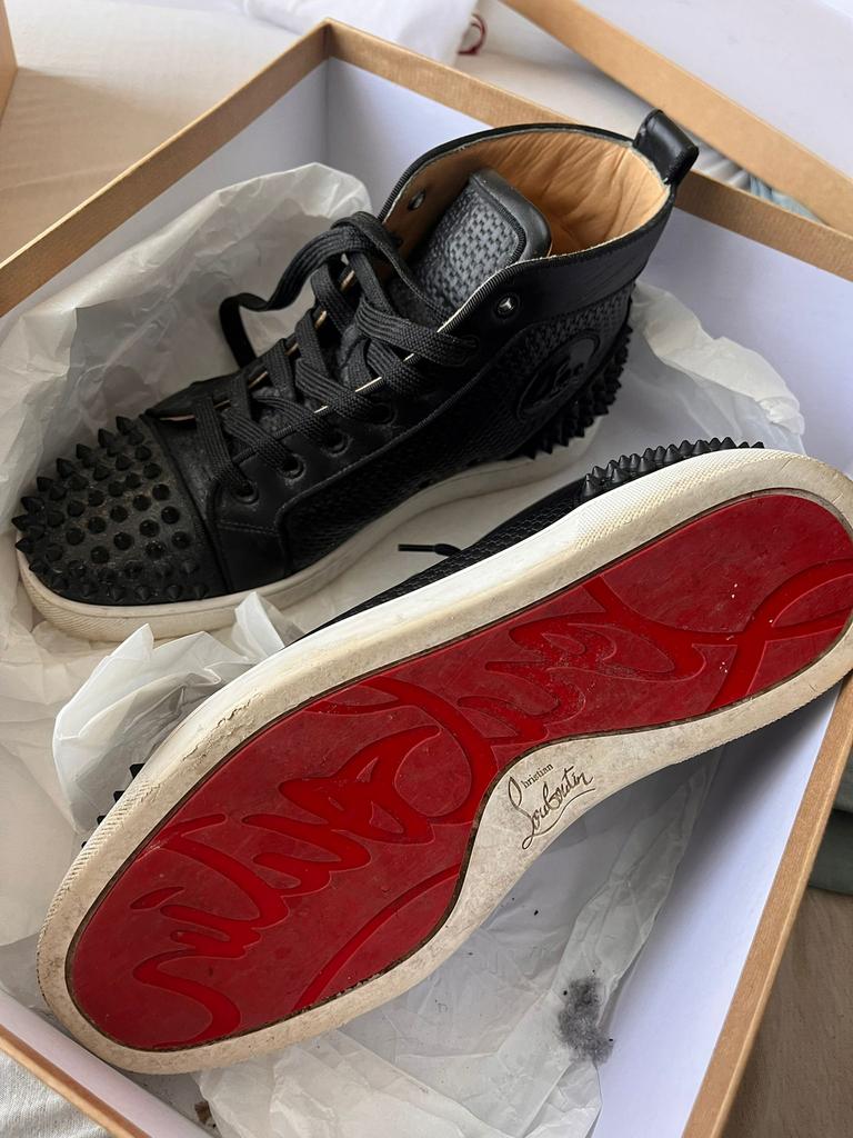Christia Louboutin, Ophalen of Verzenden, Zo goed als nieuw, Zwart