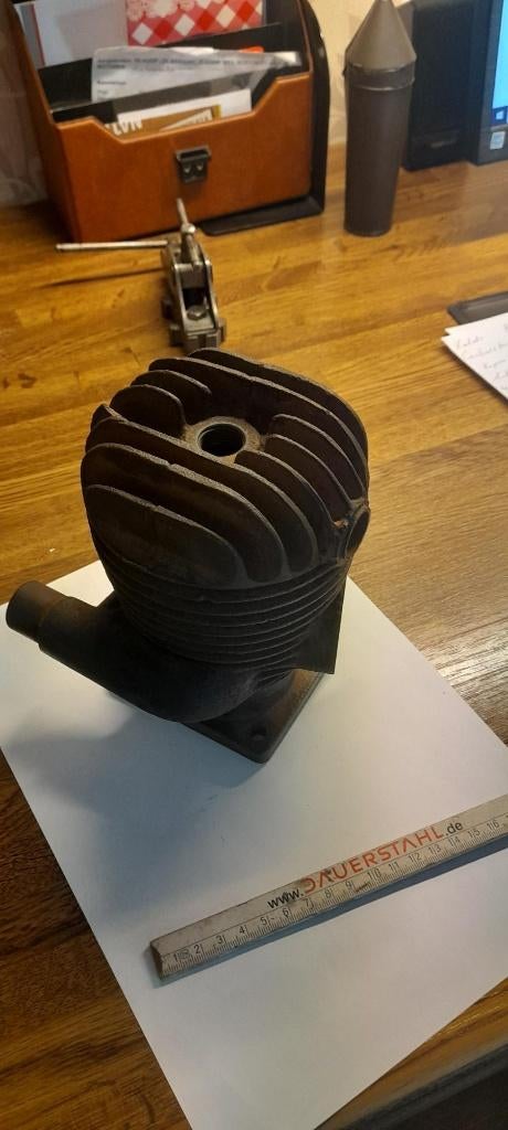 Villiers gietijzeren cylinder met vaste kop zonder zuiger, Motoren, Onderdelen | Oldtimers, Ophalen of Verzenden, Gebruikt