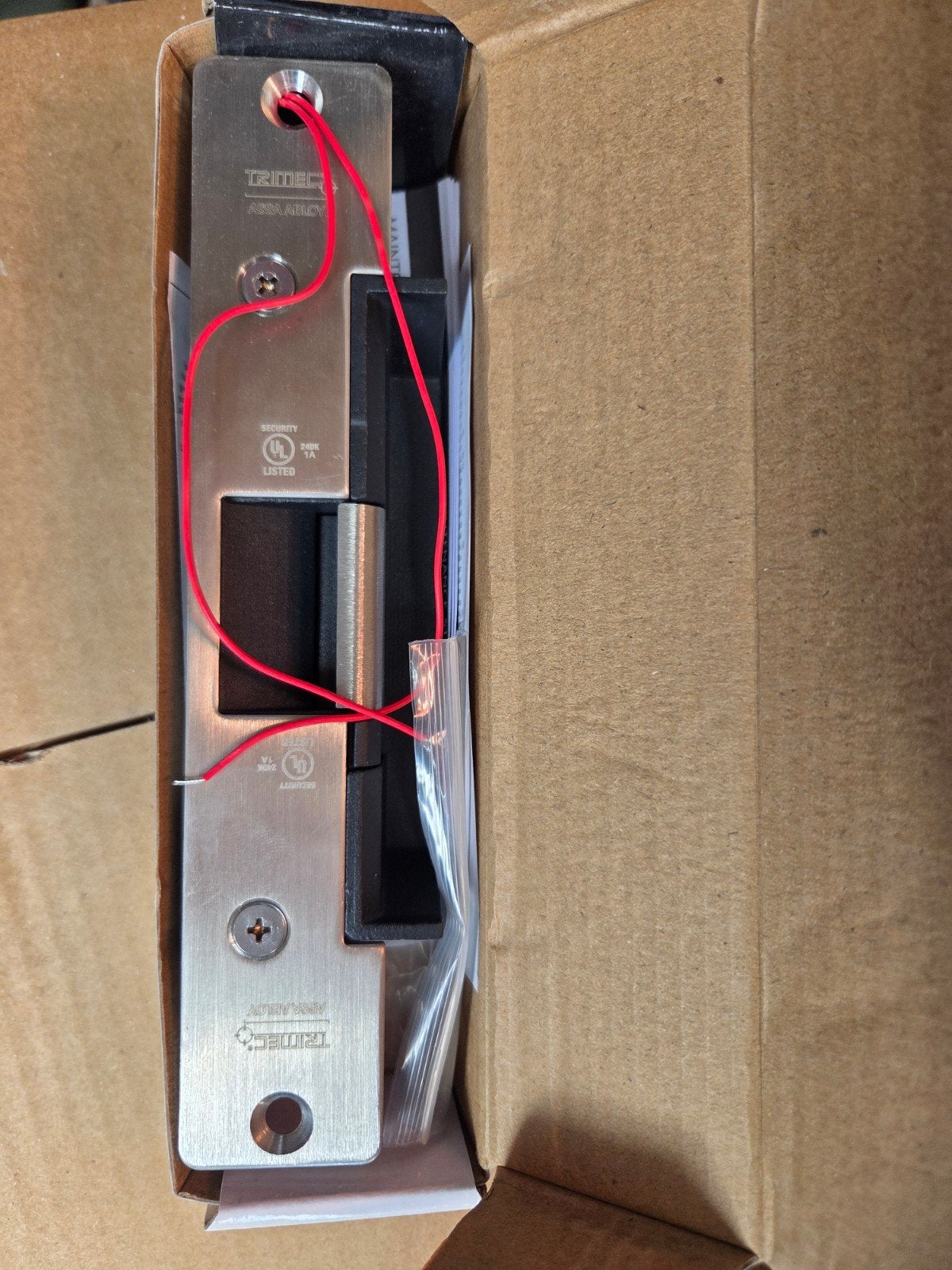 Assa Abloy Elektrisch Deurslot 110322-030 (2 stuks), Ophalen of Verzenden, Nieuw, Slot