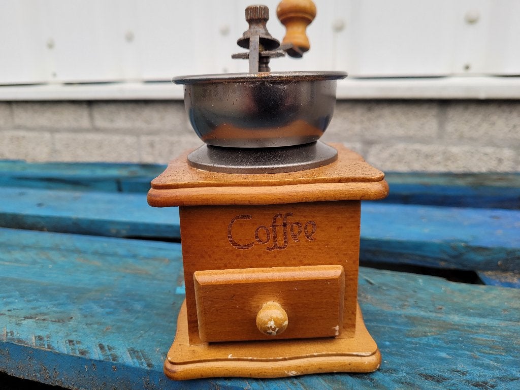 antiek vintage koffiemolen, Antiek en Kunst, Antiek | Keukenbenodigdheden, Ophalen