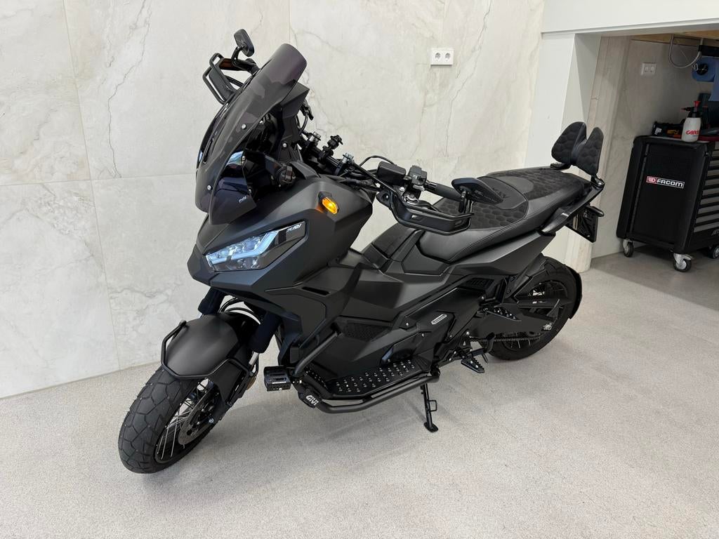 Honda X-ADV Full Option black on black, 750 cc, Scooter, Gebruikt, Automaat