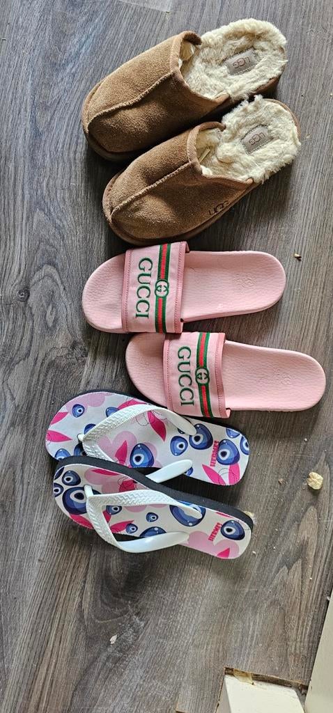 Aantal schoenen n slippers van Nike hermes gucci uggs, Ophalen of Verzenden, Zo goed als nieuw
