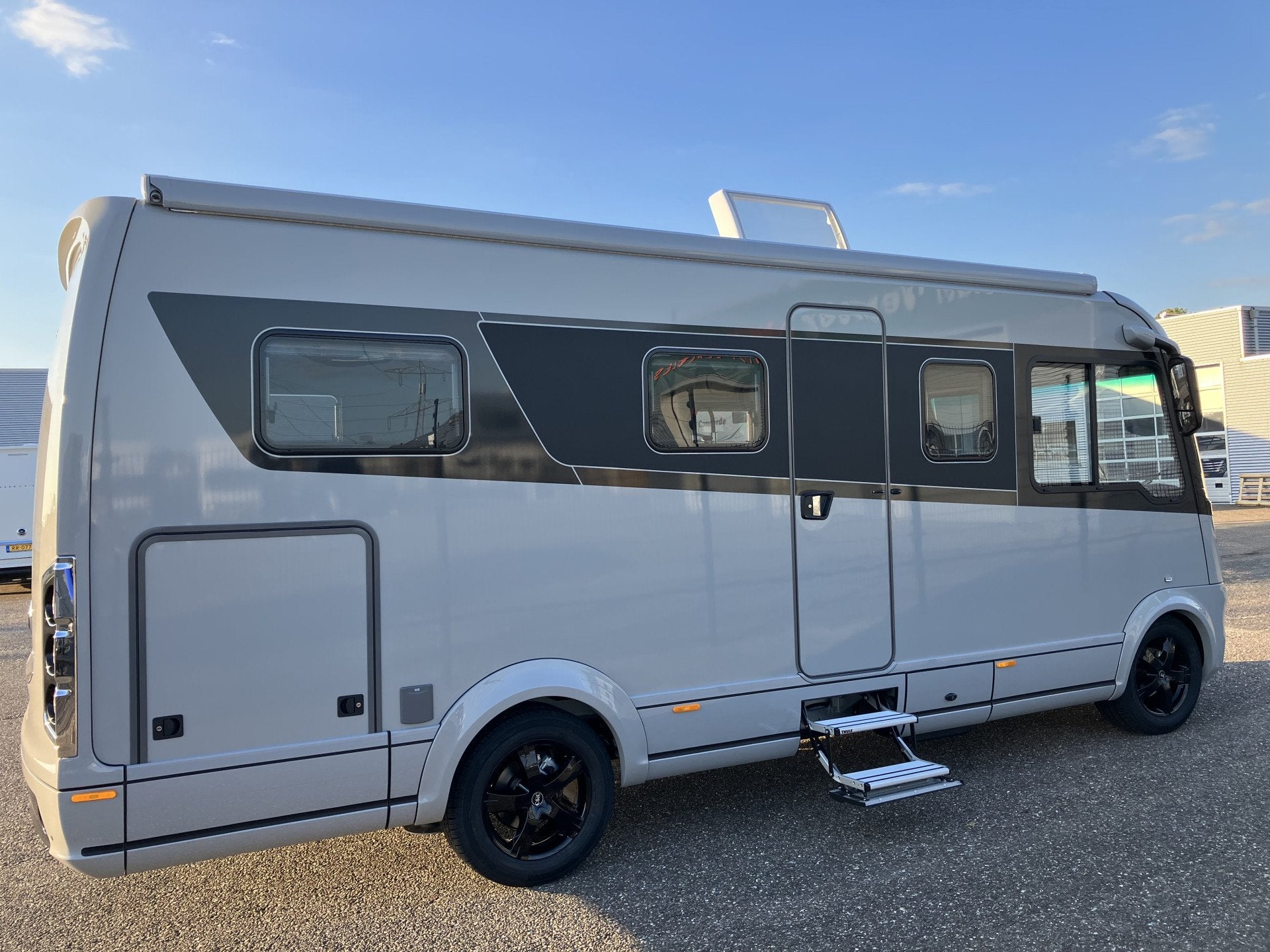 Caravans And Camping Niesmann