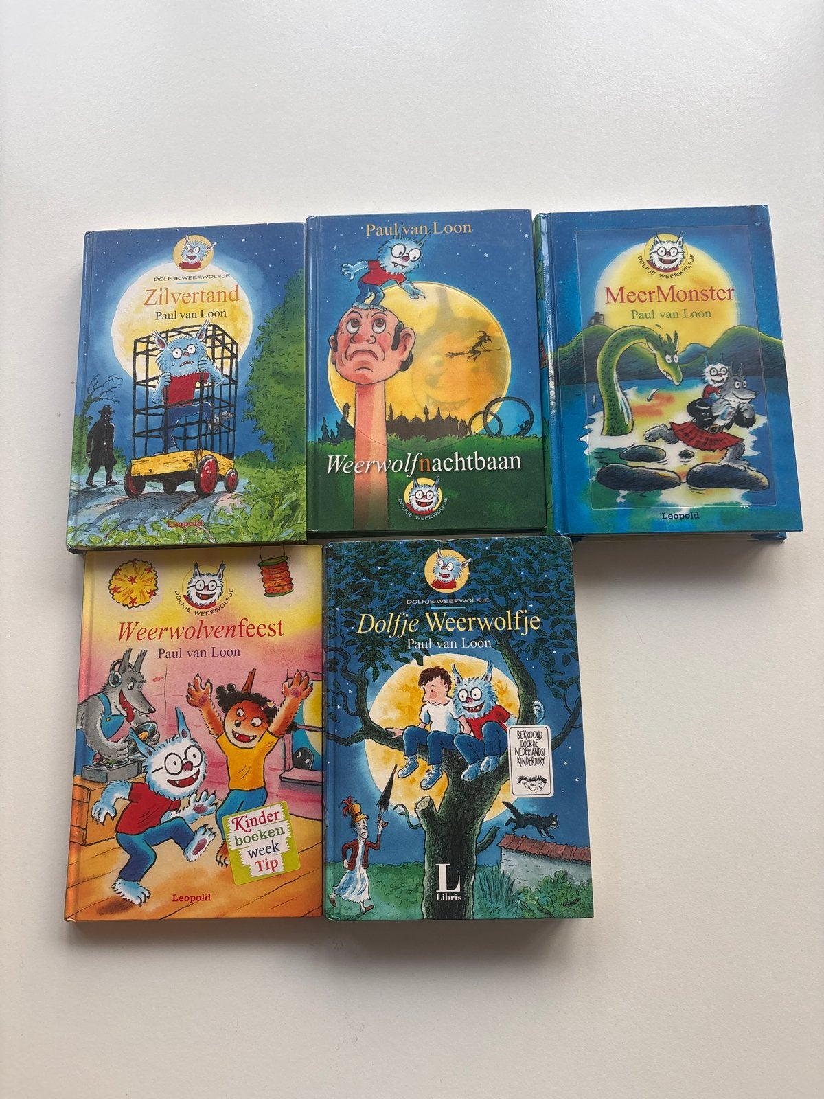 Dolfje Weerwolfje boeken Paul van Loon (5 stuks), Ophalen of Verzenden, Gelezen, Fictie algemeen