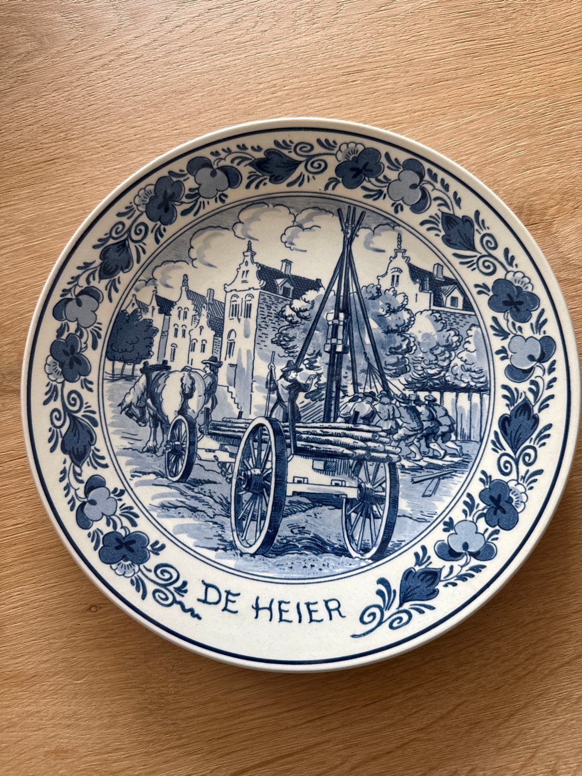 Delfts Blauw wandbord 'De Heier' Royal Goedewaagen, Antiek en Kunst, Antiek | Wandborden en Tegels, Ophalen