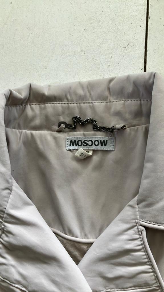 Moscow regenjas 36, Verzenden, Zo goed als nieuw, Maat 36 (S), Beige