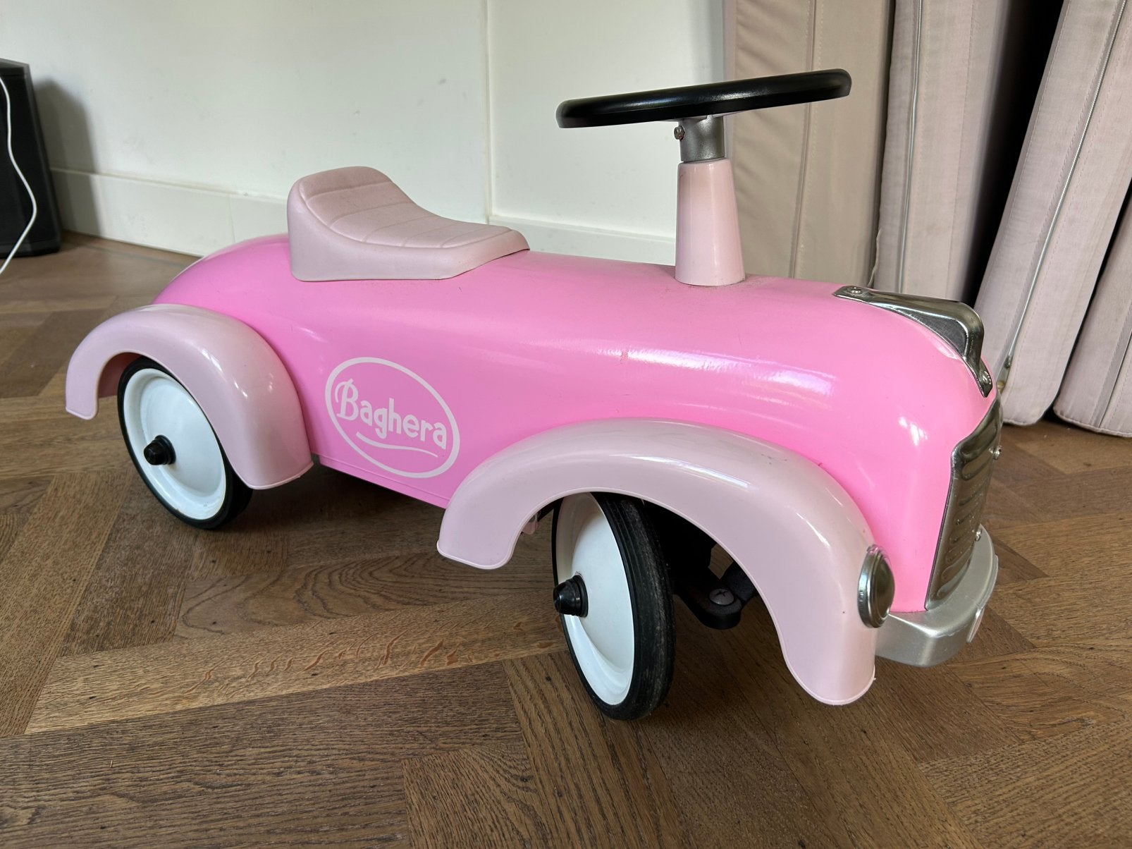 Baghera Pink Little Lady loopauto, Kinderen en Baby's, Speelgoed | Buiten | Voertuigen en Loopfietsen, Ophalen of Verzenden, Zo goed als nieuw