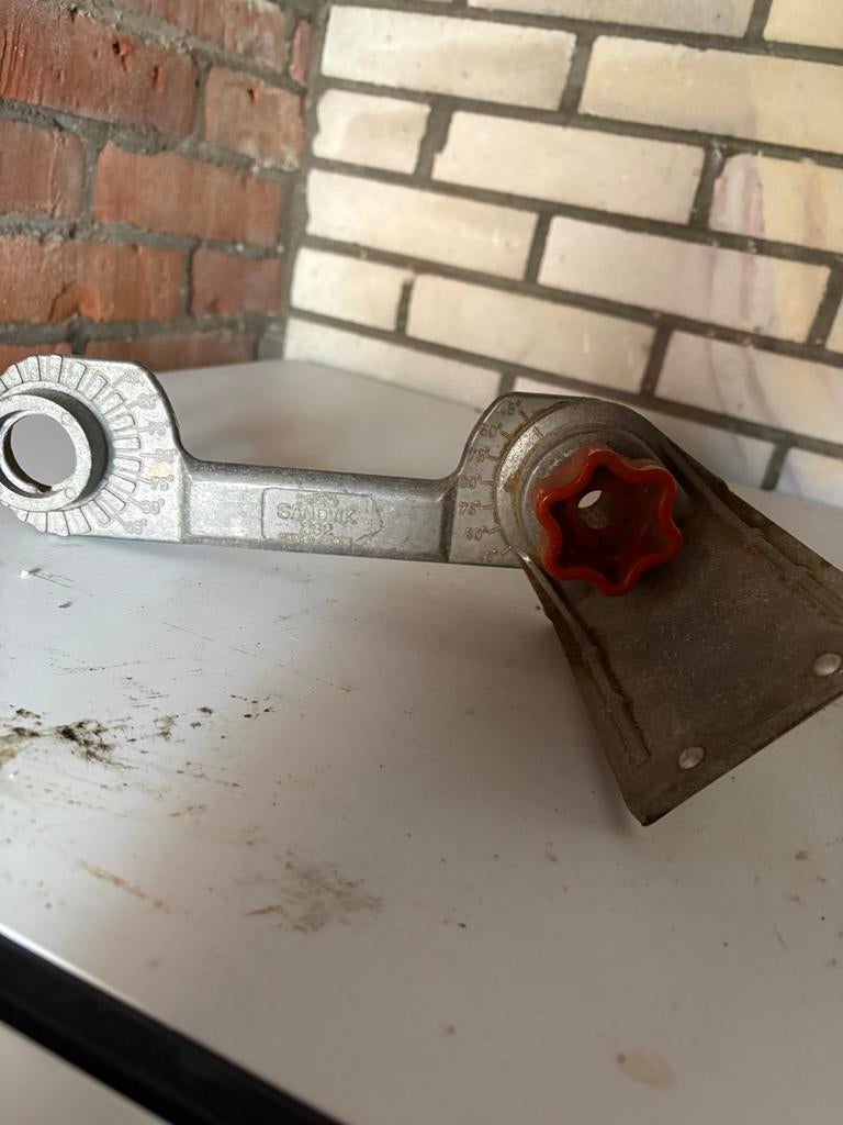 Verstekzaaggeleider Sandvik 232, Ophalen of Verzenden, Gebruikt, Overige typen