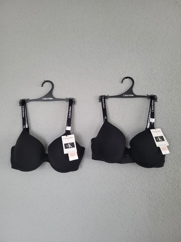 Calvin Klein 2x voorgevormde bh's maat 75E, Calvin Klein, Ophalen of Verzenden, Zwart, BH