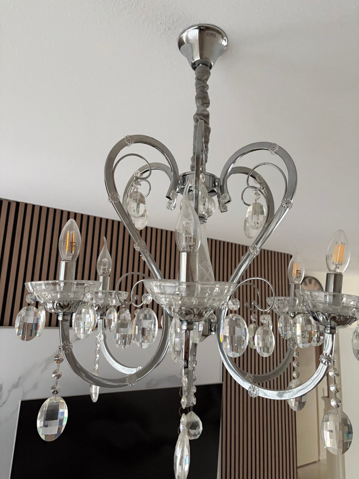 Moderne Kroonluchter met (glas of Kristallen), Huis en Inrichting, Lampen | Kroonluchters, Ophalen of Verzenden, Zo goed als nieuw