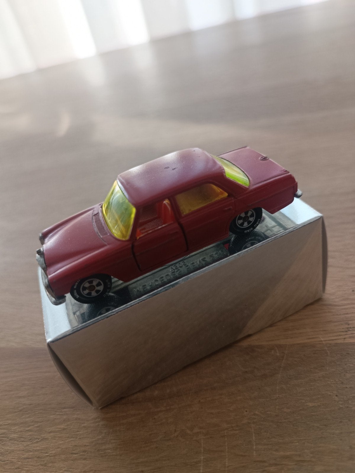 Siku Mercedes-Benz modelauto - Rood, Ophalen of Verzenden, Gebruikt