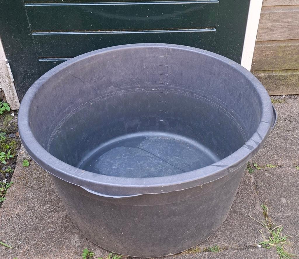 Grote ronde kunststof kuip, 90L, voor tuin of balkon, Tuin en Terras, Bloembakken en Plantenbakken, Ophalen, Kunststof, Gebruikt