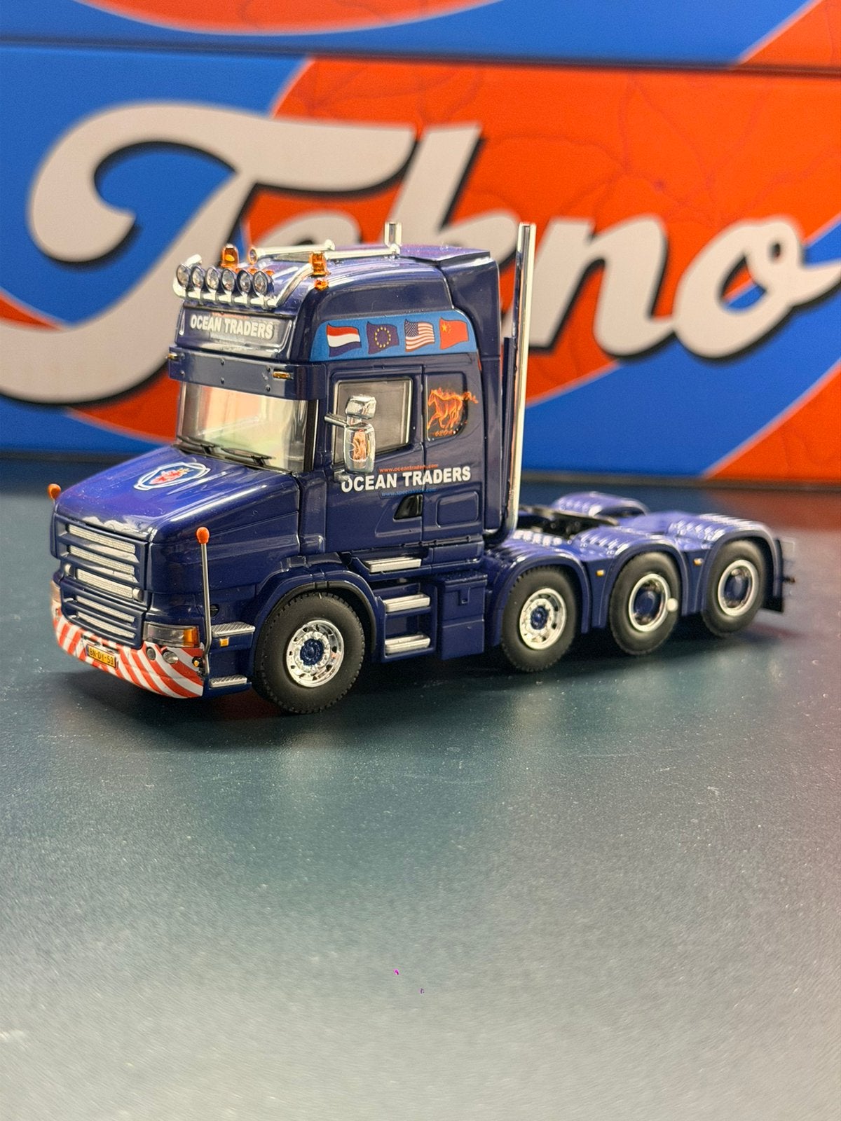 WSI Scania T Torpedo Ocean Traders, Ophalen of Verzenden, Zo goed als nieuw, Bus of Vrachtwagen, Wsi