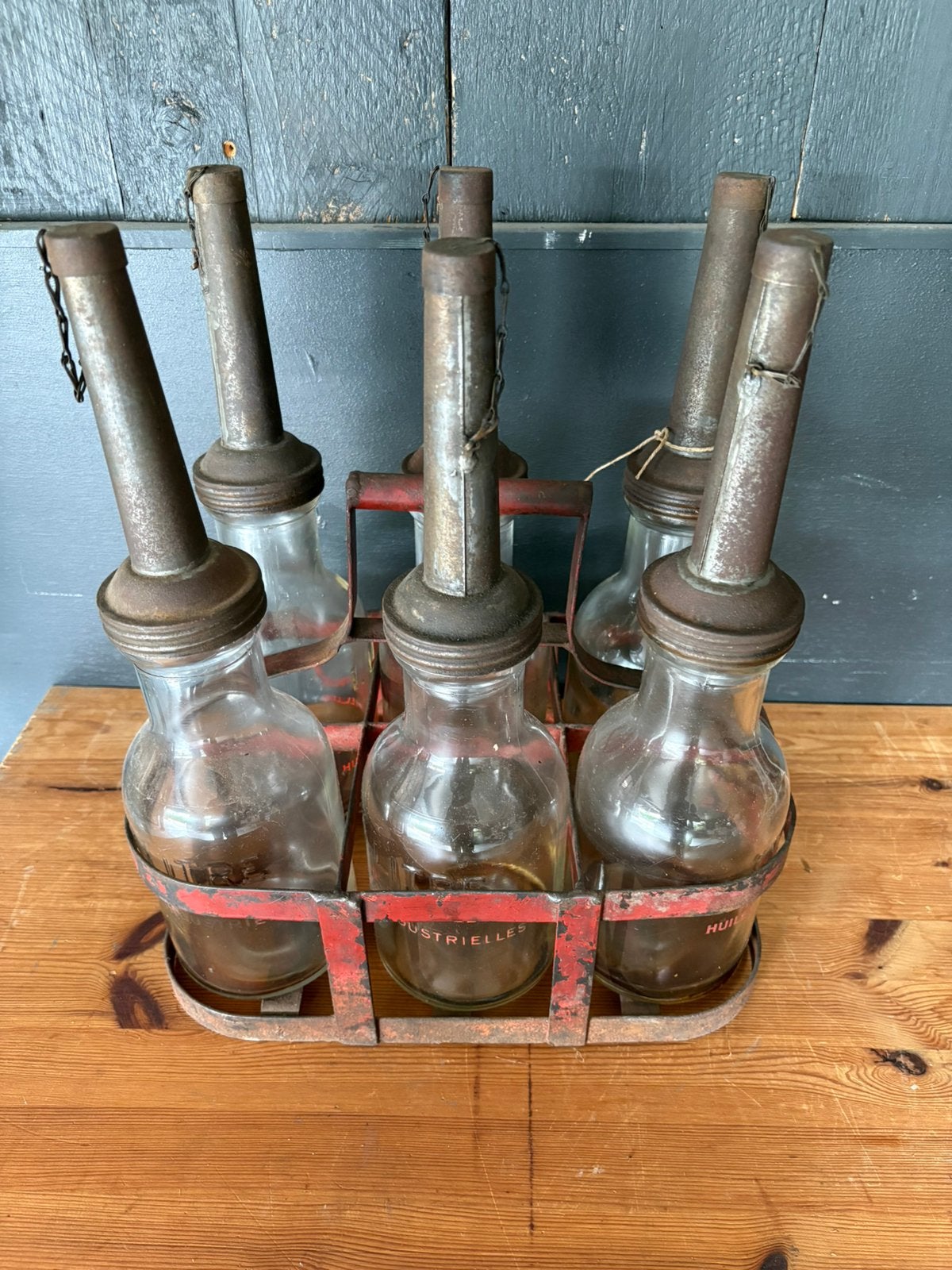 Motor olie flessenrek, Ophalen, Gebruikt, Gebruiksvoorwerp