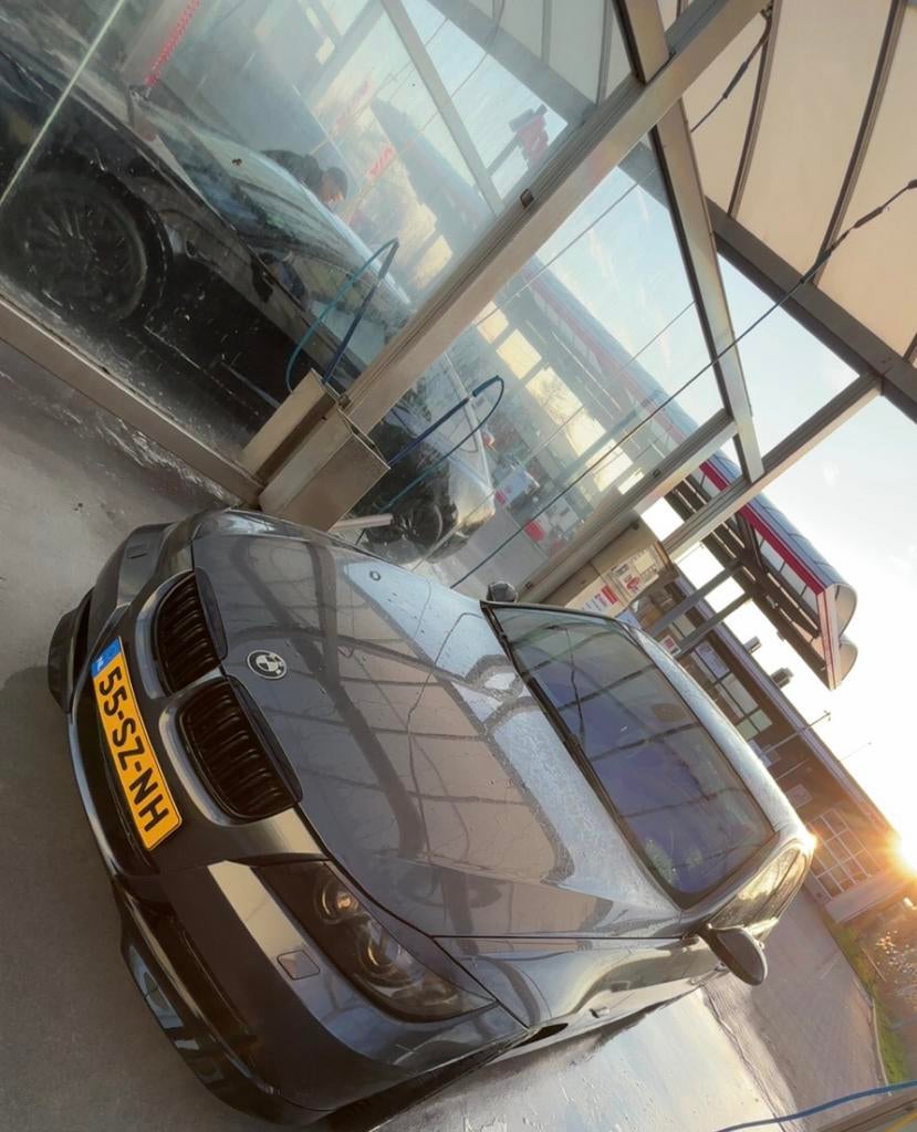 BMW 3-Serie 2.0 I 320i 2006 Grijs, Achterwielaandrijving, 1995 cc, Zwart, 4 cilinders
