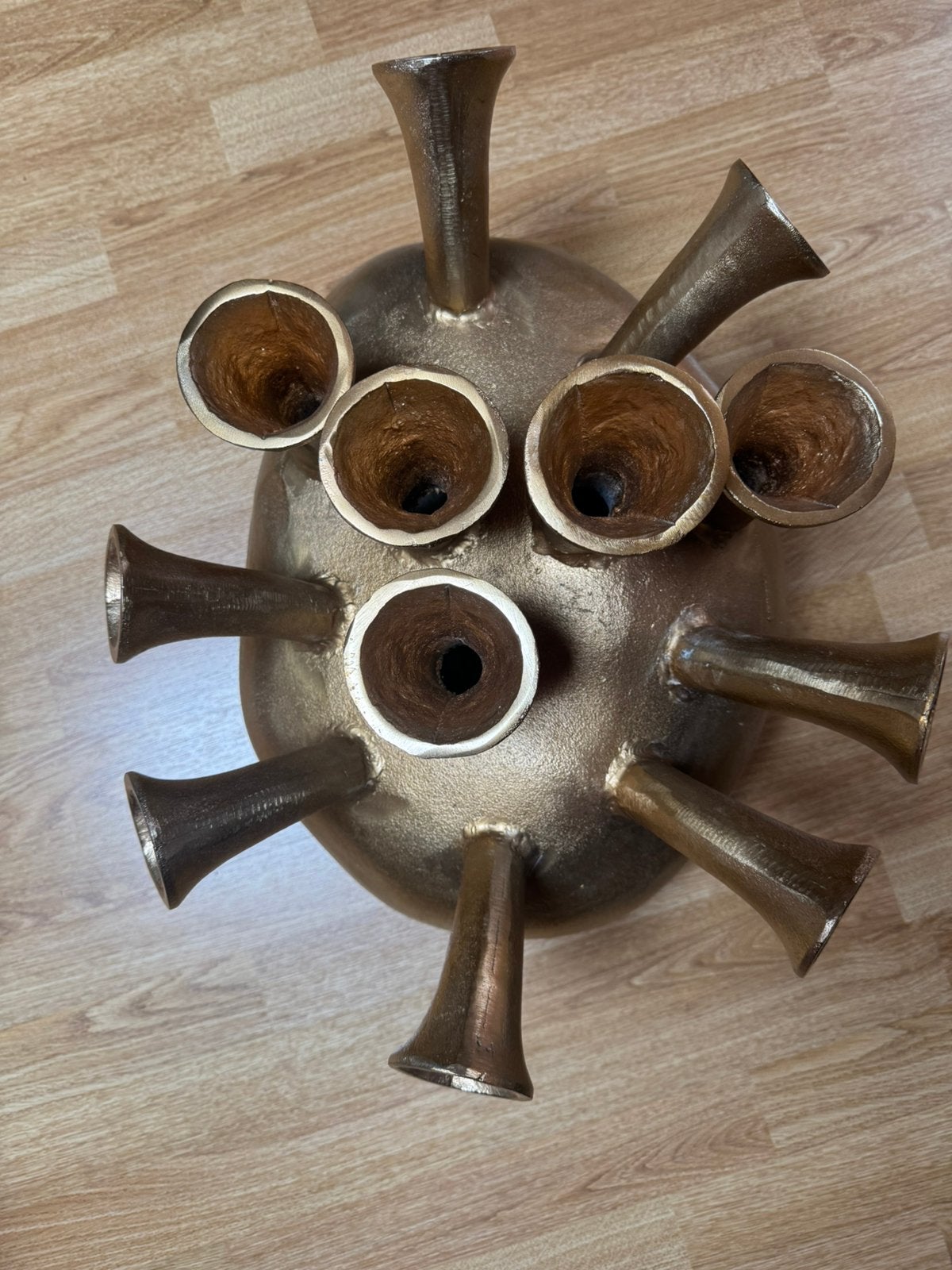 Vaas, Toetervaas van ‘Vase The World’, Ophalen, Nieuw