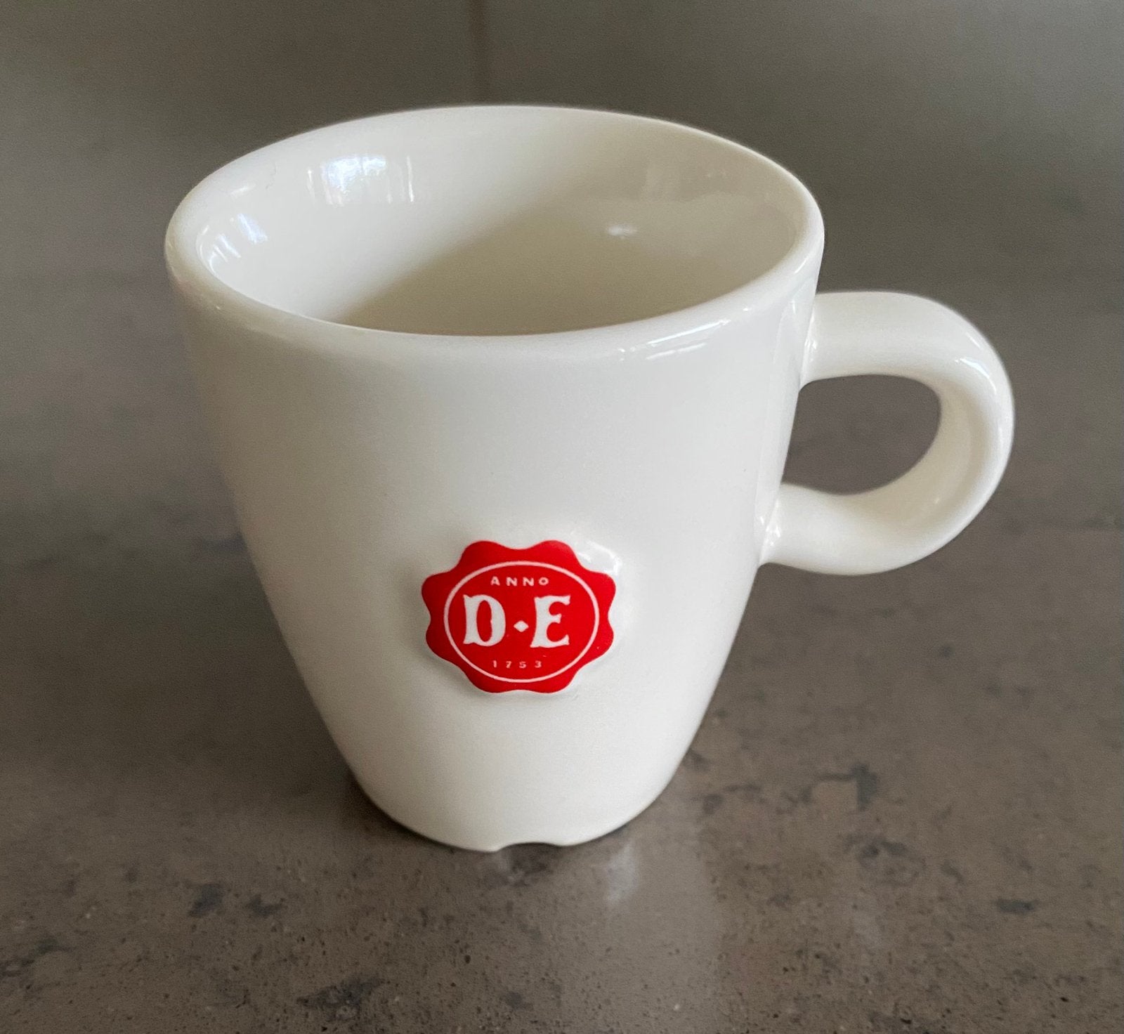 Douwe Egberts espressokopje, Huis en Inrichting, Keuken | Servies, Ophalen of Verzenden, Zo goed als nieuw, Kop(pen) en/of Schotel(s)