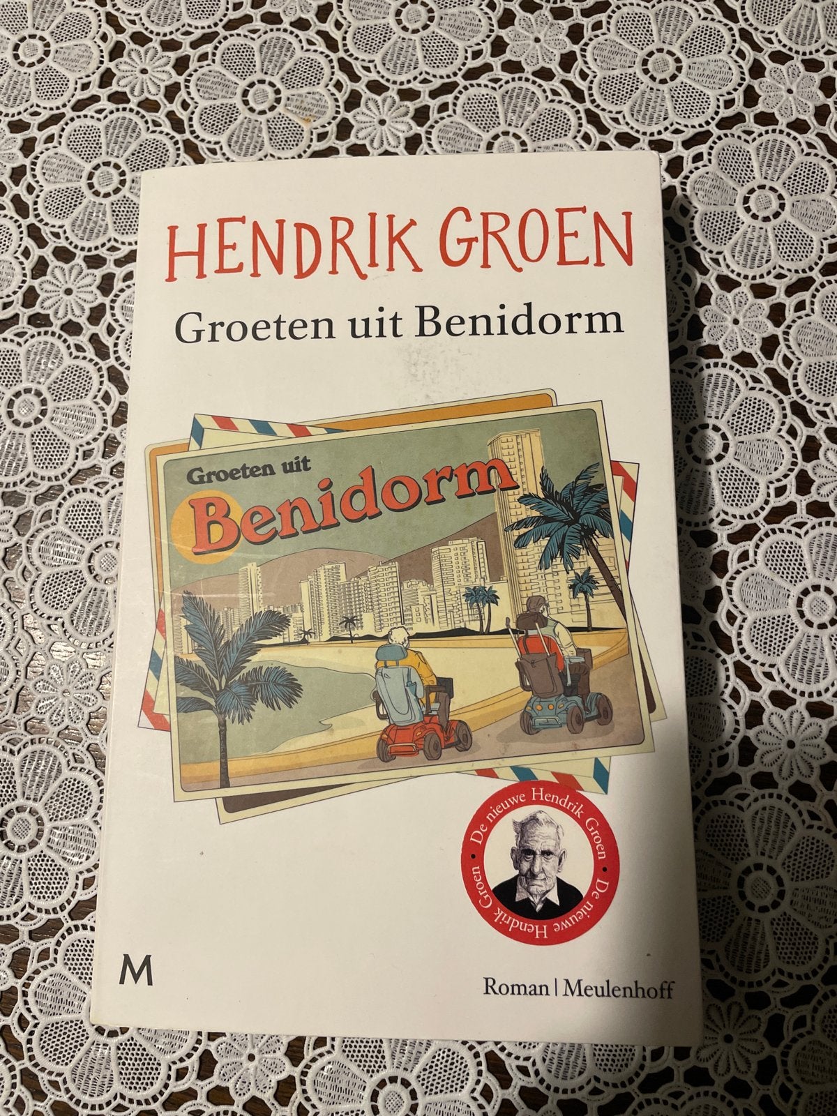 Hendrik Groen - Groeten uit Benidorm, Ophalen of Verzenden, Zo goed als nieuw, Nederland