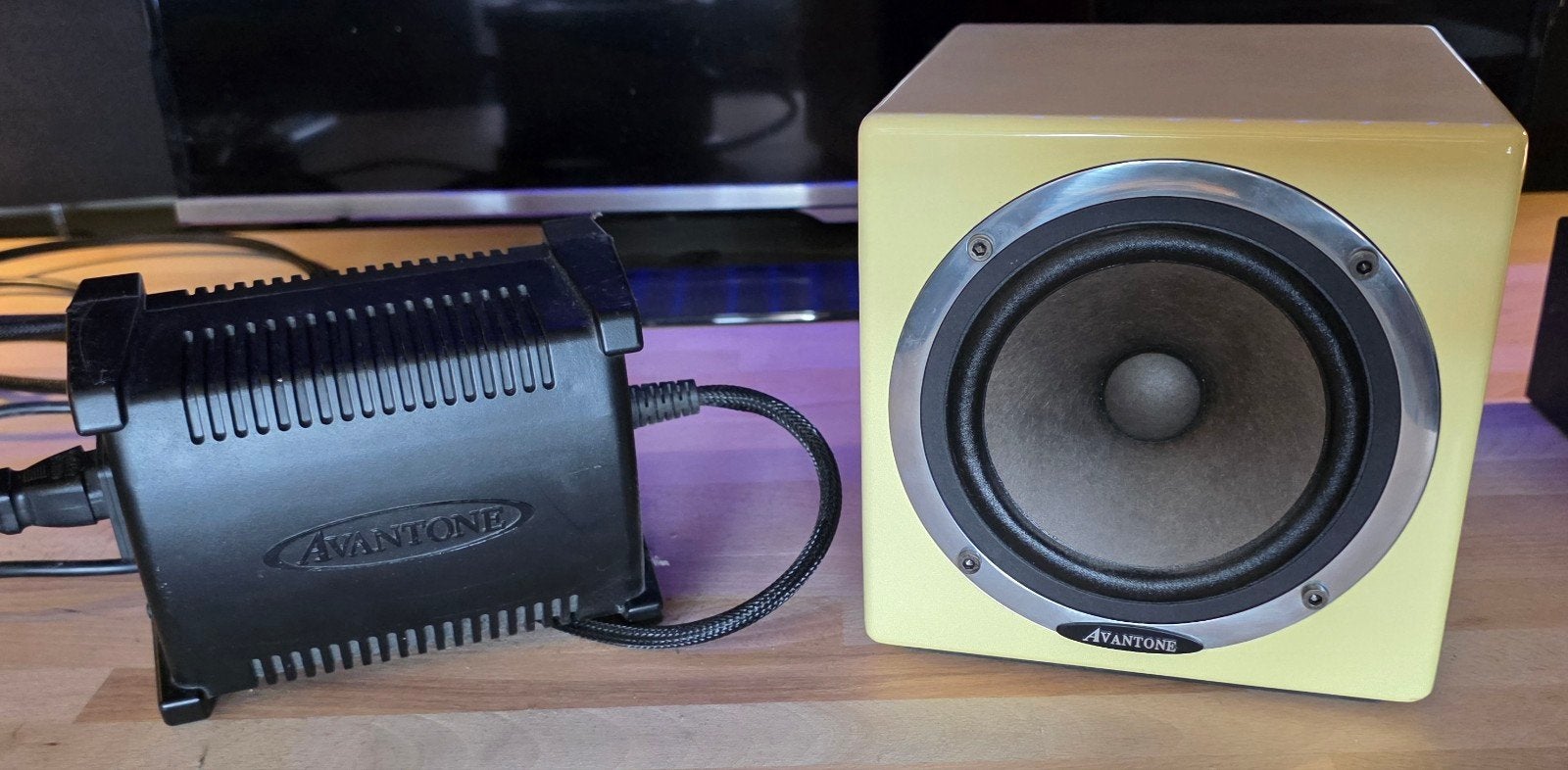 Avantone Active Mixcube - Studiomonitor, Overige merken, Studiomonitor, Inclusief oplader, Ophalen of Verzenden