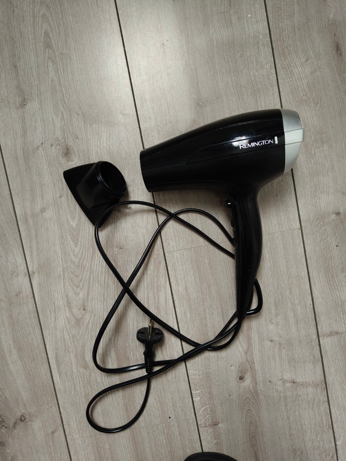 Remington D5215 Föhn - Krachtige Haardroger, Ophalen of Verzenden, Gebruikt, Haarverzorging