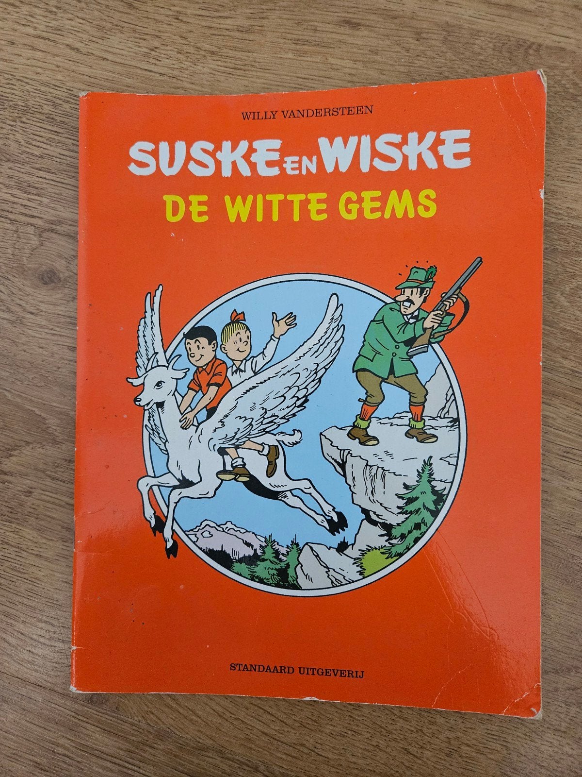 Suske & Wiske - De Witte Gems (Fruitmasters/Veiling Haspeng, Boeken, Gelezen, Willy Vandersteen, Eén stripboek, Ophalen of Verzenden