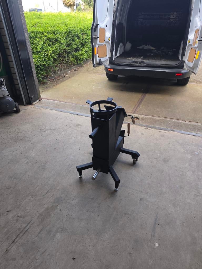 Rocket Stove met aslade en wielen, Tuin en Terras, Ophalen of Verzenden, Nieuw, Vuurkorf