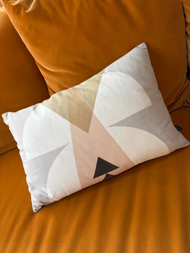 Ferm Living sierkussen 40x60 cm, Huis en Inrichting, Woonaccessoires | Kussens, Ophalen of Verzenden, Gebruikt, Overige kleuren