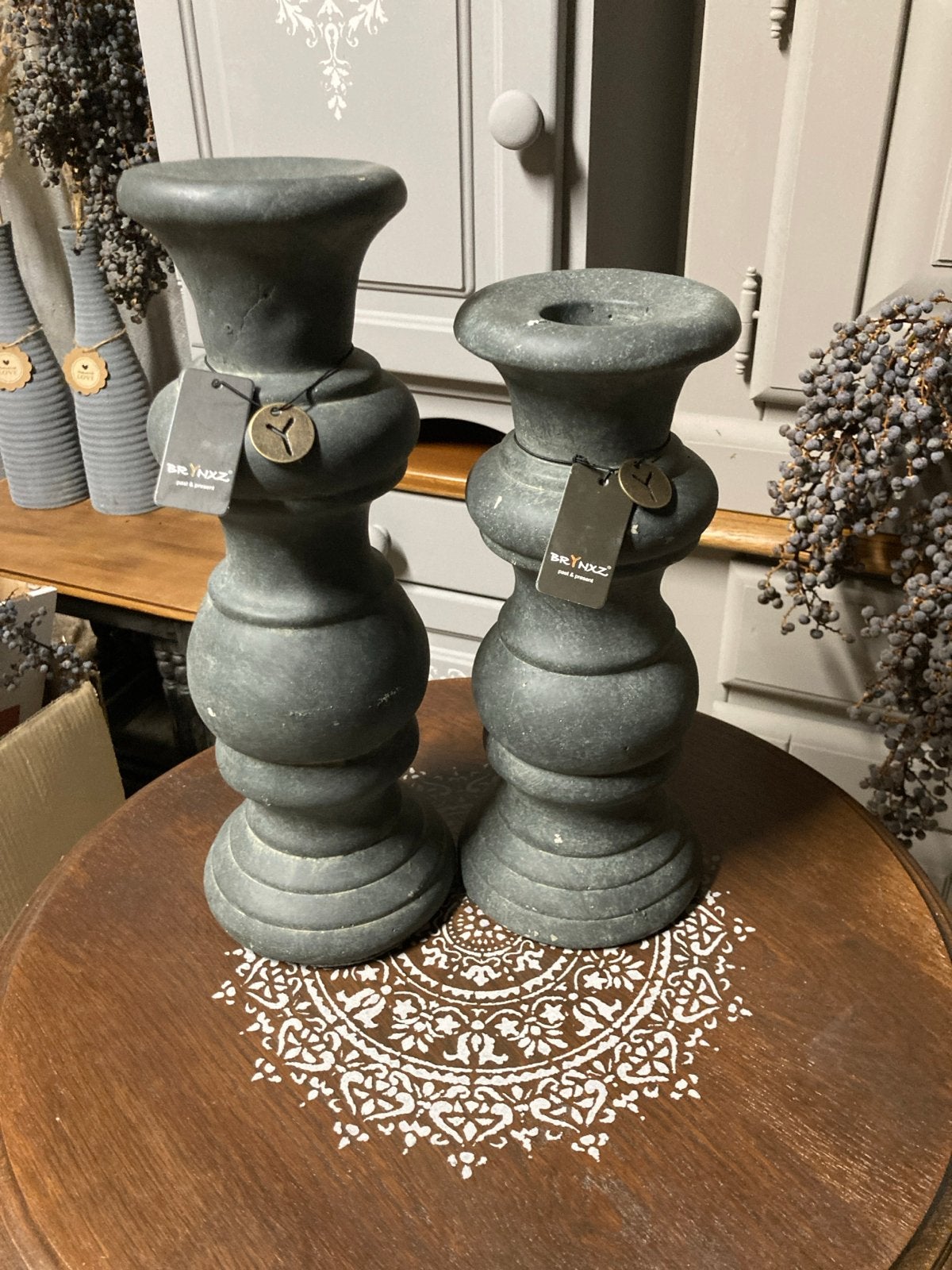 Set van 2 Brynxz Kandelaars - Grijs/Zwart, Brynxz, Nieuw, Ophalen of Verzenden, Grijs
