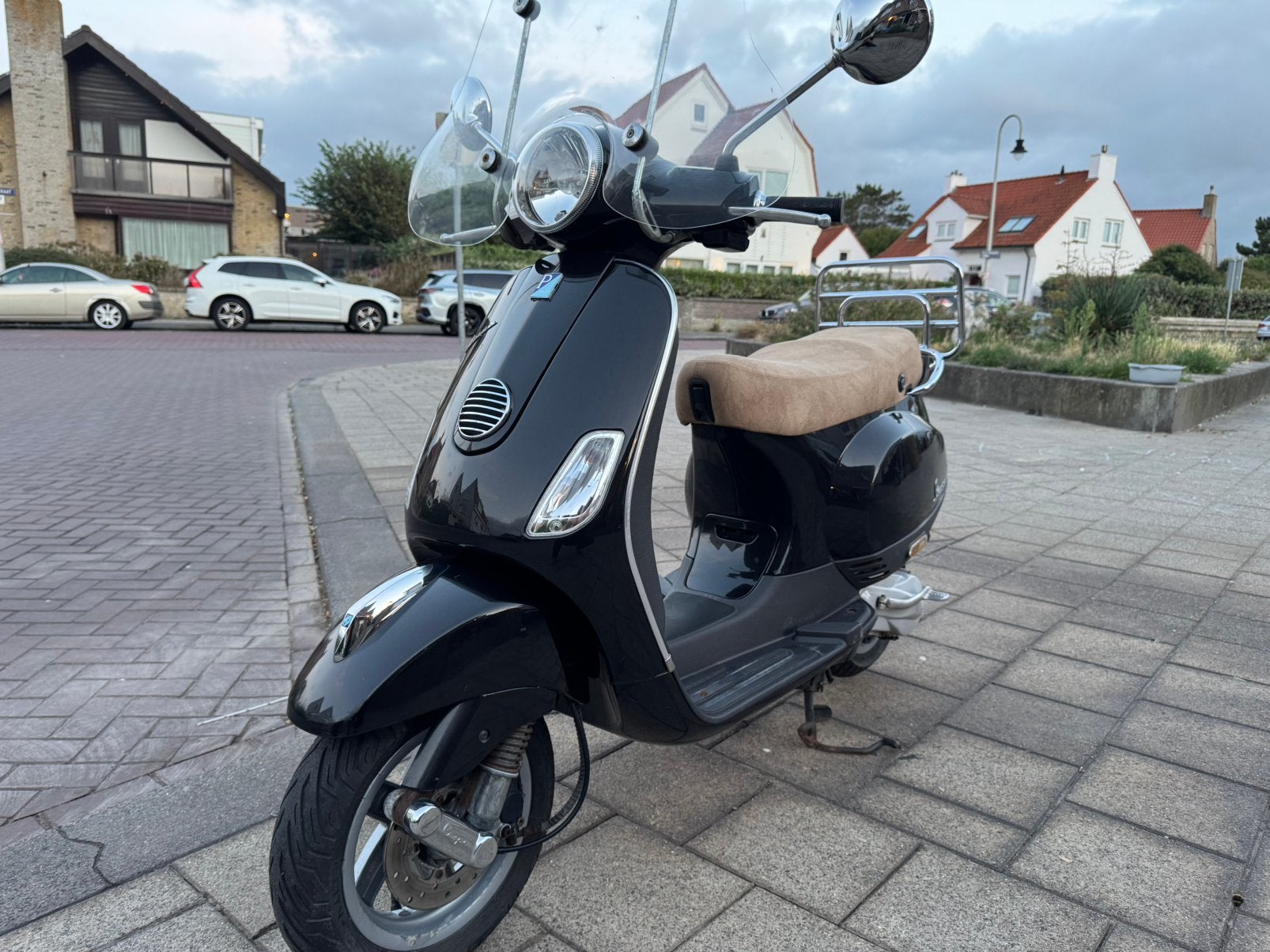 Vespa LX 50 2Takt snorscooter 25 km 2010, Ophalen, Zo goed als nieuw, Benzine, Vespa