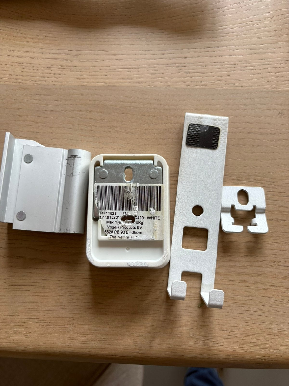 Vogels ophangsysteem / muurbeugel voor Sonos Play:1, Audio, Tv en Foto, Luidsprekers, Ophalen of Verzenden, Zo goed als nieuw