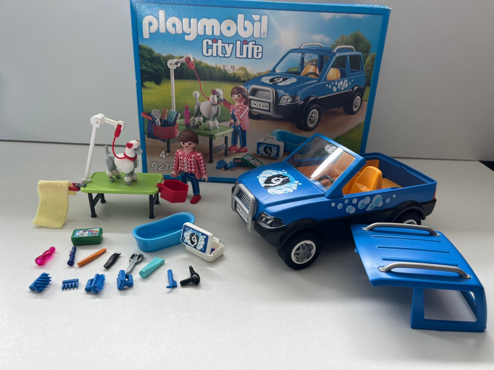 Playmobil City Life Hondenverzorging SUV 9278 - Compleet, Ophalen of Verzenden, Zo goed als nieuw, Jongen of Meisje