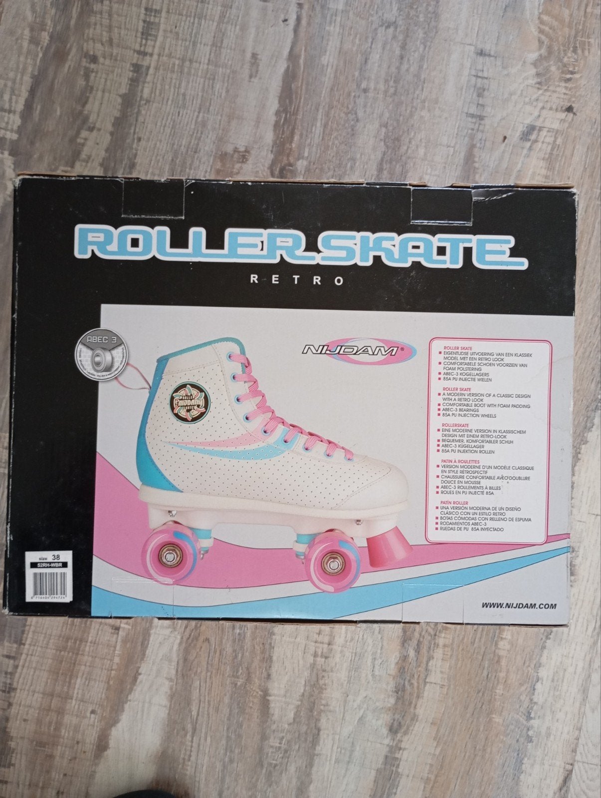 Nijdam Retro Rollerskates - Maat 38, Sport en Fitness, Schaatsen, Ophalen, Kunstschaatsen, Nijdam