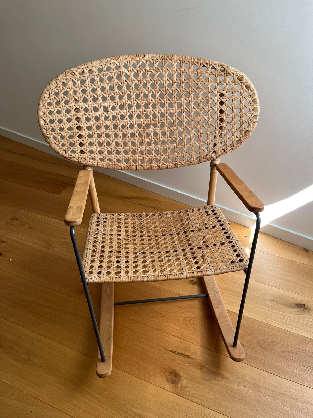 IKEA Grönadal rotan schommelstoel, Huis en Inrichting, Stoelen, Ophalen, Gebruikt, Eén, Hout