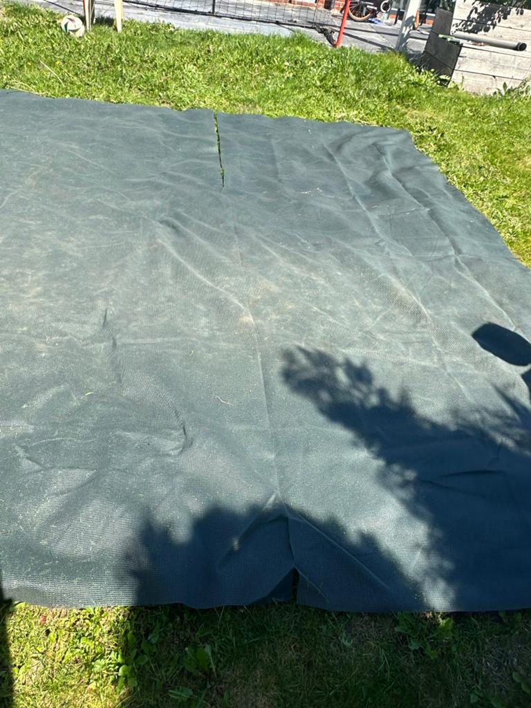 Tenttapijt 600x350 met uitsparing voor aanbouw, Ophalen of Verzenden, Gebruikt